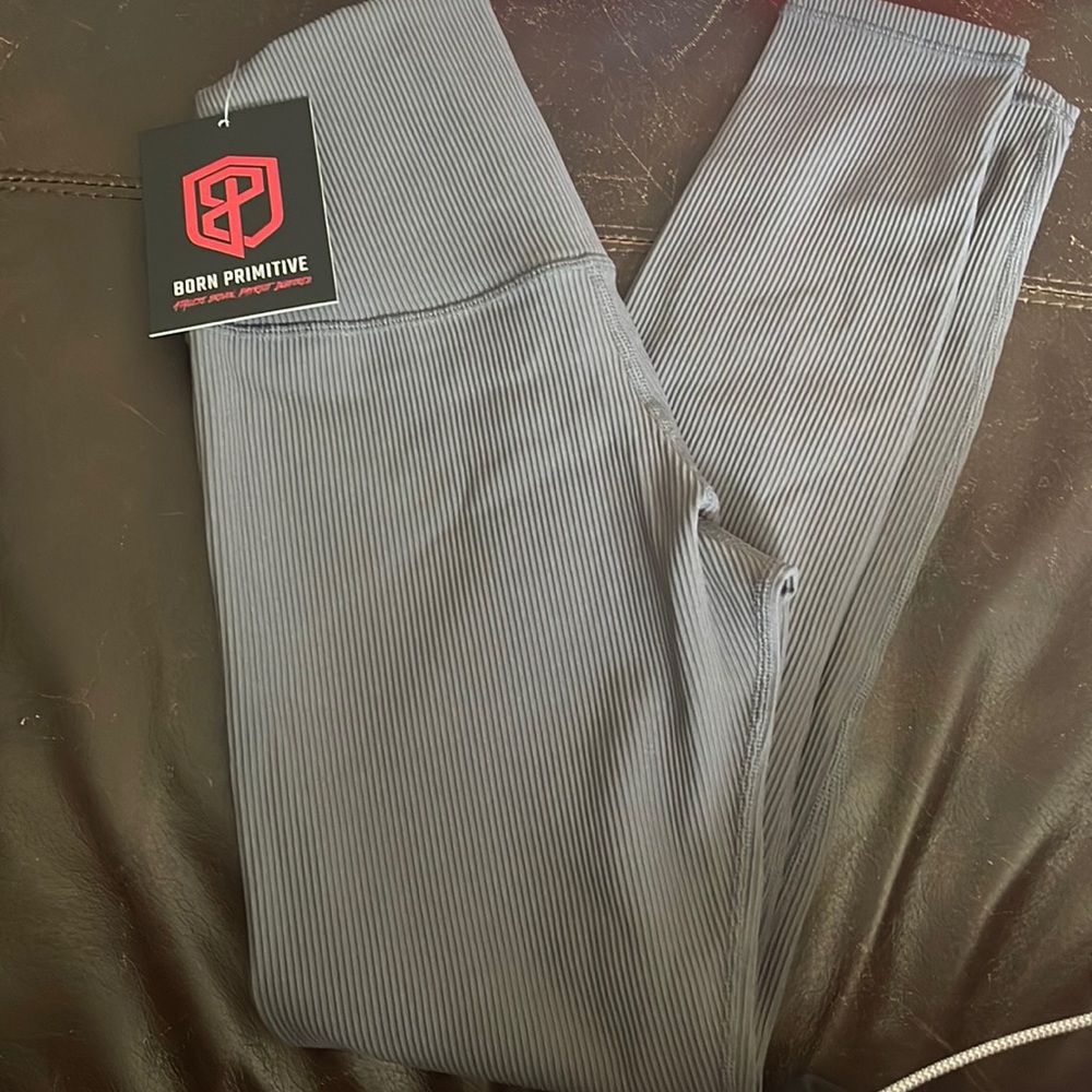 Born primitive grey rubbed leggings size Small